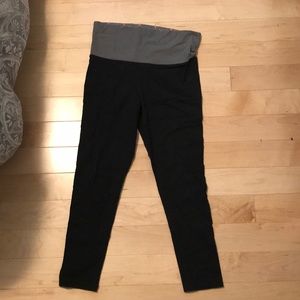 Black leggings from Aerie!! Worn once or twice